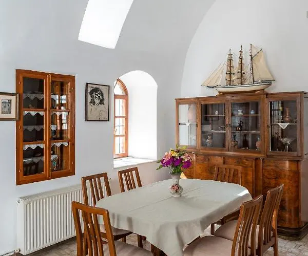 Casa de Férias Traditional 3 Bedroom House In The Old Town Rhodes City