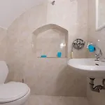 Traditional 3 Bedroom House In The Old Town Σπίτι διακοπών *