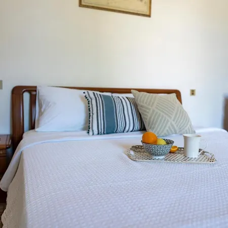 Casa de Férias Casa Loza Traditional 3 Bedroom House In The Old Town *