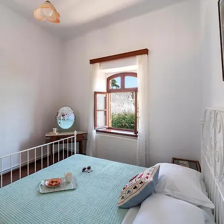 Casa Loza Traditional 3 Bedroom House In The Old Town * Rhodes City